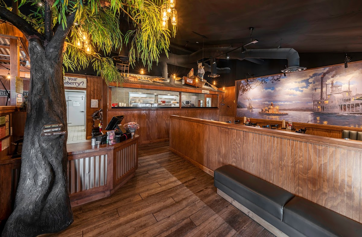Huckleberry’s Breakfast And Lunch